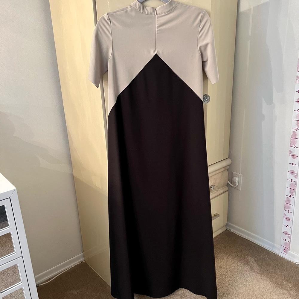AAKASHA HANDMADE DRESS - Picture 3 of 4